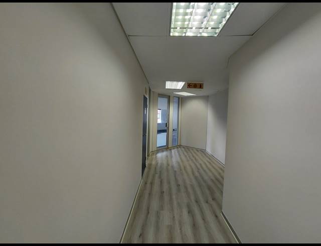 362M² OFFICE TO LET IN FOURWAYS